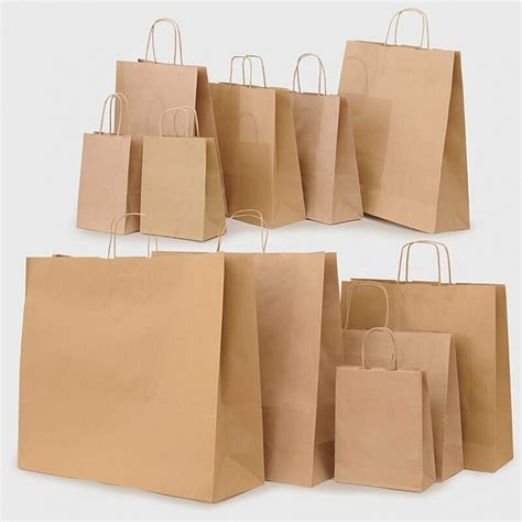 Shopper e buste in carta personalizzabili .